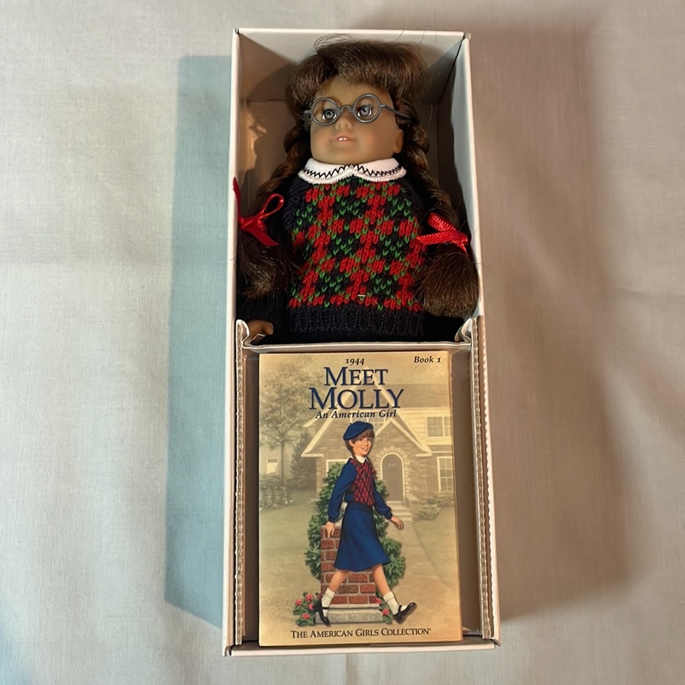 Used Molly Mini Doll - American Girl - Retired